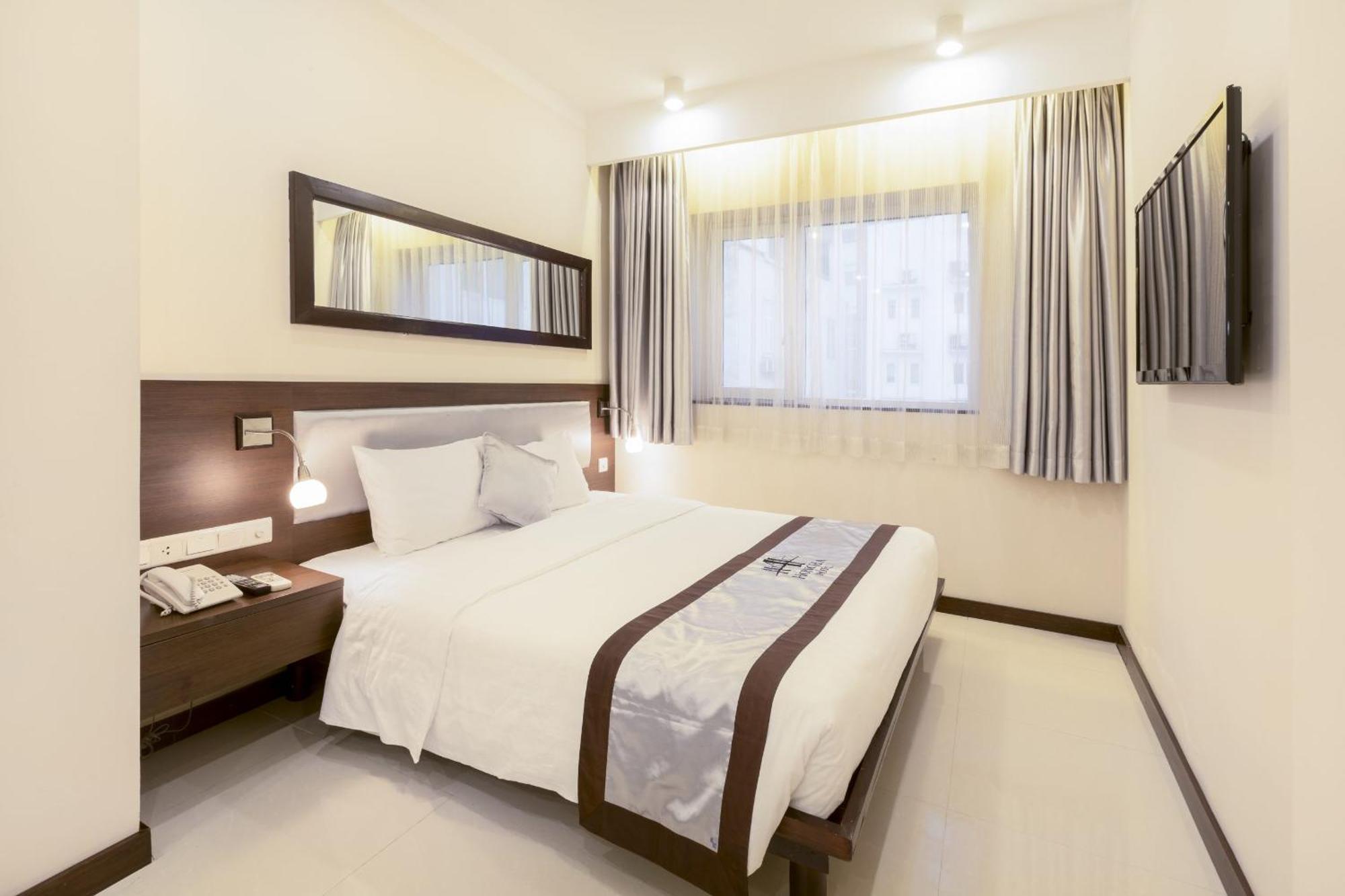 Hong Ha Hn - By Bay Luxury Hanoi
